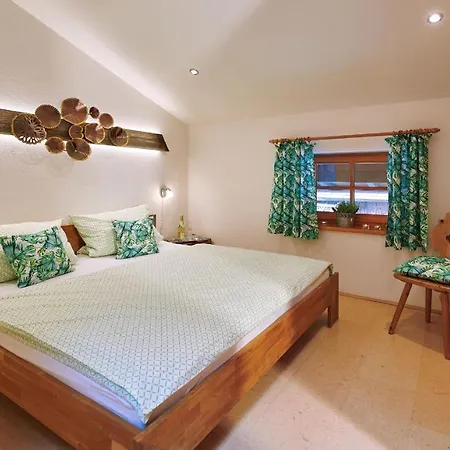 Appartement Hochgallinger Hof - Der Reiterhof Fuer Gross Und Klein *