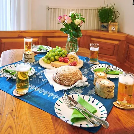 Hochgallinger Hof - Der Reiterhof Fuer Gross Und Klein Siegsdorf
