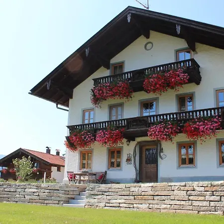 Hochgallinger Hof - Der Reiterhof Fuer Gross Und Klein Apartment
